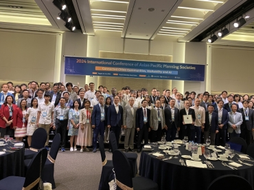 Chủ tịch Lê Tự Minh tài trợ Hội thảo doanh nghiệp quốc tế tại Seoul Hàn Quốc