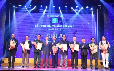 Businessman Le Tu Minh won the A prize - Vietnam Musicians Association Music Award 2021