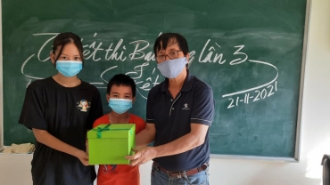 Hoạt động của các em trung tâm trong thời gian học trực tuyến