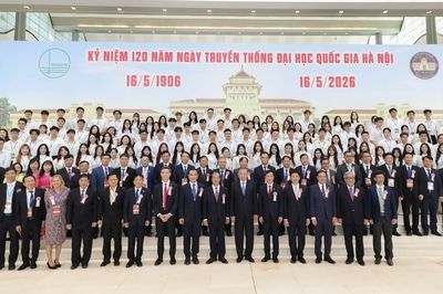 IMG đồng hành cùng dòng chảy tri thức tại Lễ kỷ niệm 120 năm truyền thống ĐHQGHN