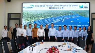 img phuoc dong welcomed the delegation of the china huzhou management committee at phuoc dong industrial park
