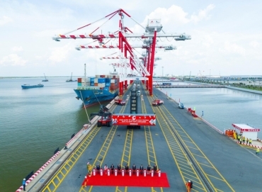 long an will become an industrial and service center