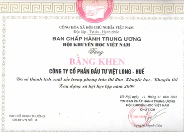 phong trao thi dua khuyen hoc khuyen tai xay dung xa hoi hoc tap nam 2009